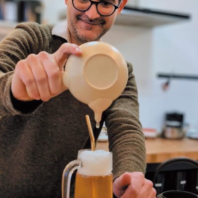 ついに、Parisで茶柱を立てました